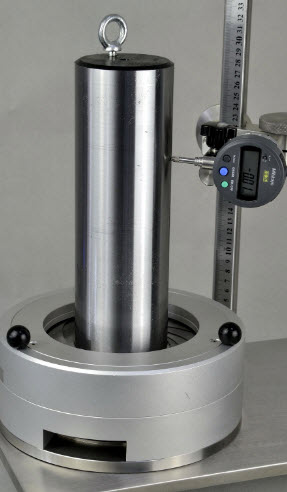 Thiết bị kiểm tra độ đồng tâm cho chai PET và chai thủy tinh UBPT-1 Thiết bị kiểm tra độ đồng tâm cho chai PET và chai thủy tinh UBPT-1