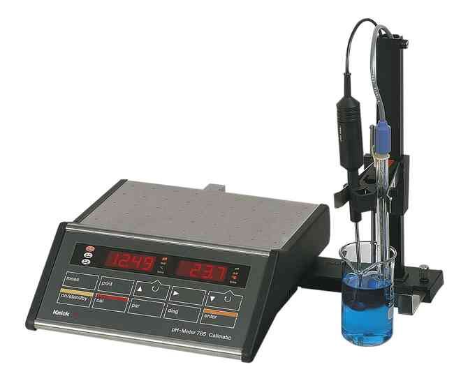 Dụng cụ đo PH phòng thí nghiệm 765 pH Meter Nick Việt Nam